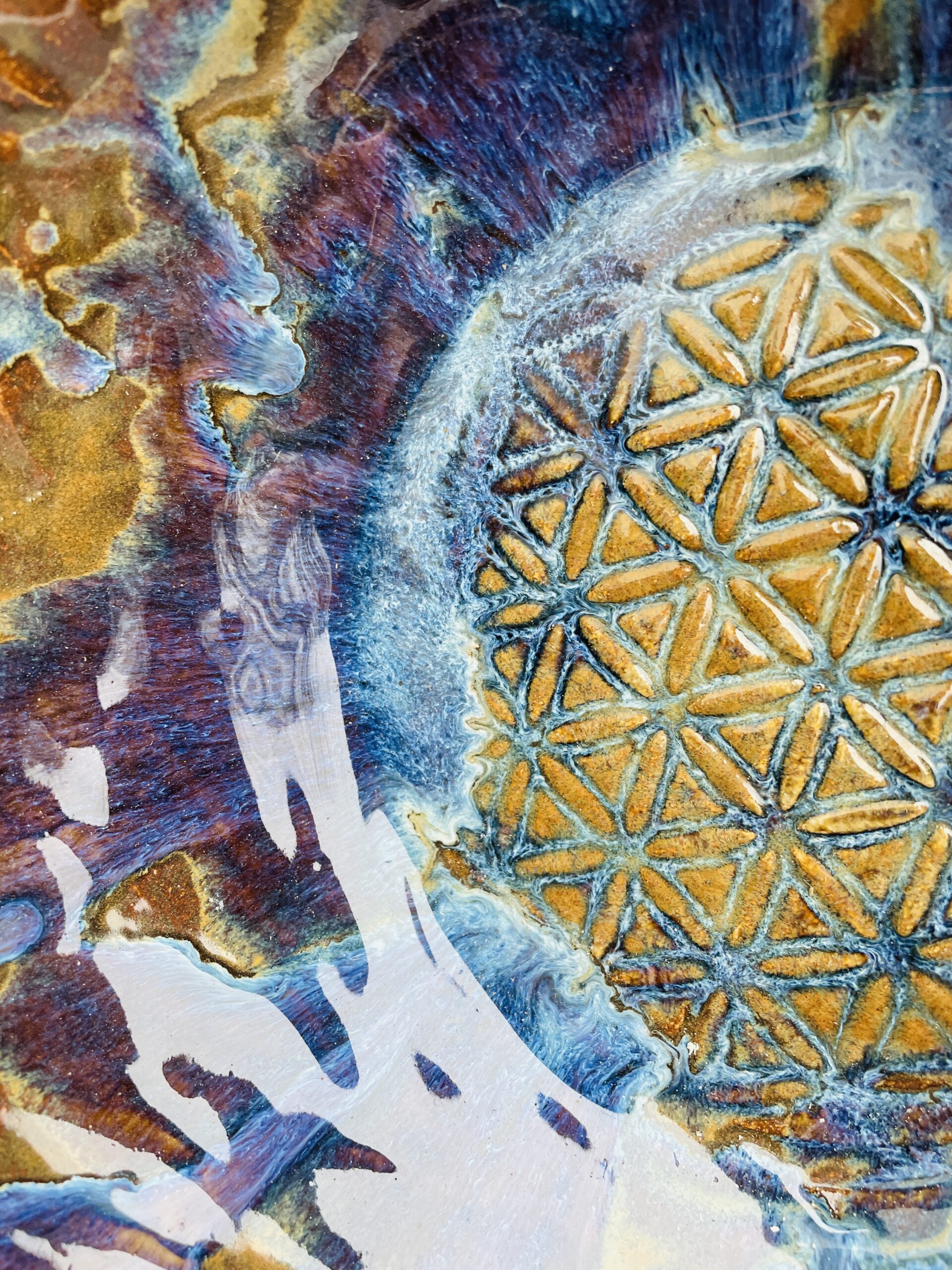 große Obstschale Keramik getöpfert Blume des Lebens bunt Aurora handgemacht getöpfert große Obstschale Keramik getöpfert Blume des Lebens bunt Aurora handgemacht getöpfert