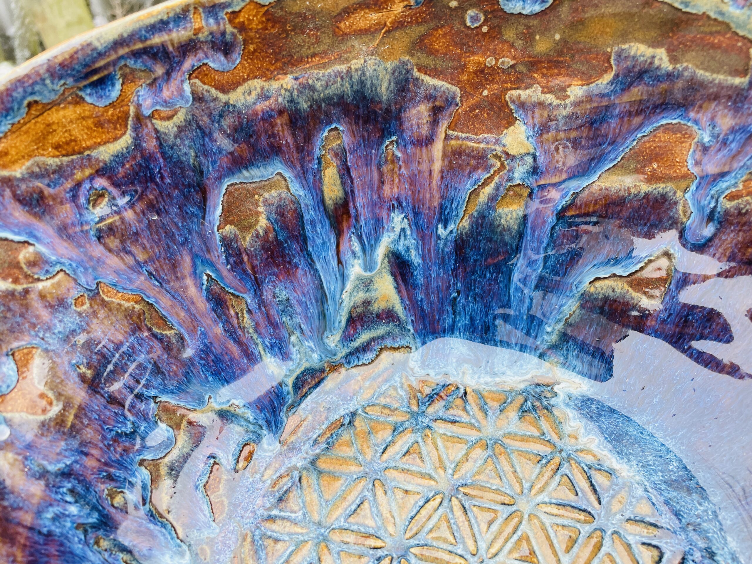 große Obstschale Keramik getöpfert Blume des Lebens bunt Aurora handgemacht getöpfert große Obstschale Keramik getöpfert Blume des Lebens bunt Aurora handgemacht getöpfert