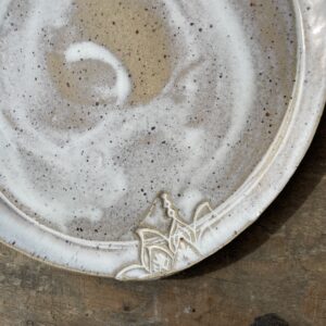 Essteller Keramik, Speiseteller getöpfert, Essgeschirr weiß, Teller flach groß, Geschirr handgemacht, Steinzeugkeramik, Steinzeug Geschirr