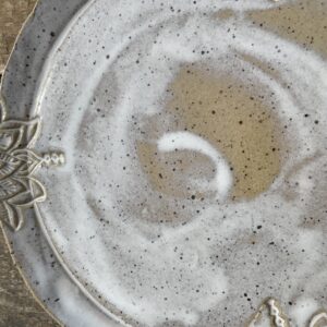 Essteller Keramik, Speiseteller getöpfert, Essgeschirr weiß, Teller flach groß, Geschirr handgemacht, Steinzeugkeramik, Steinzeug Geschirr