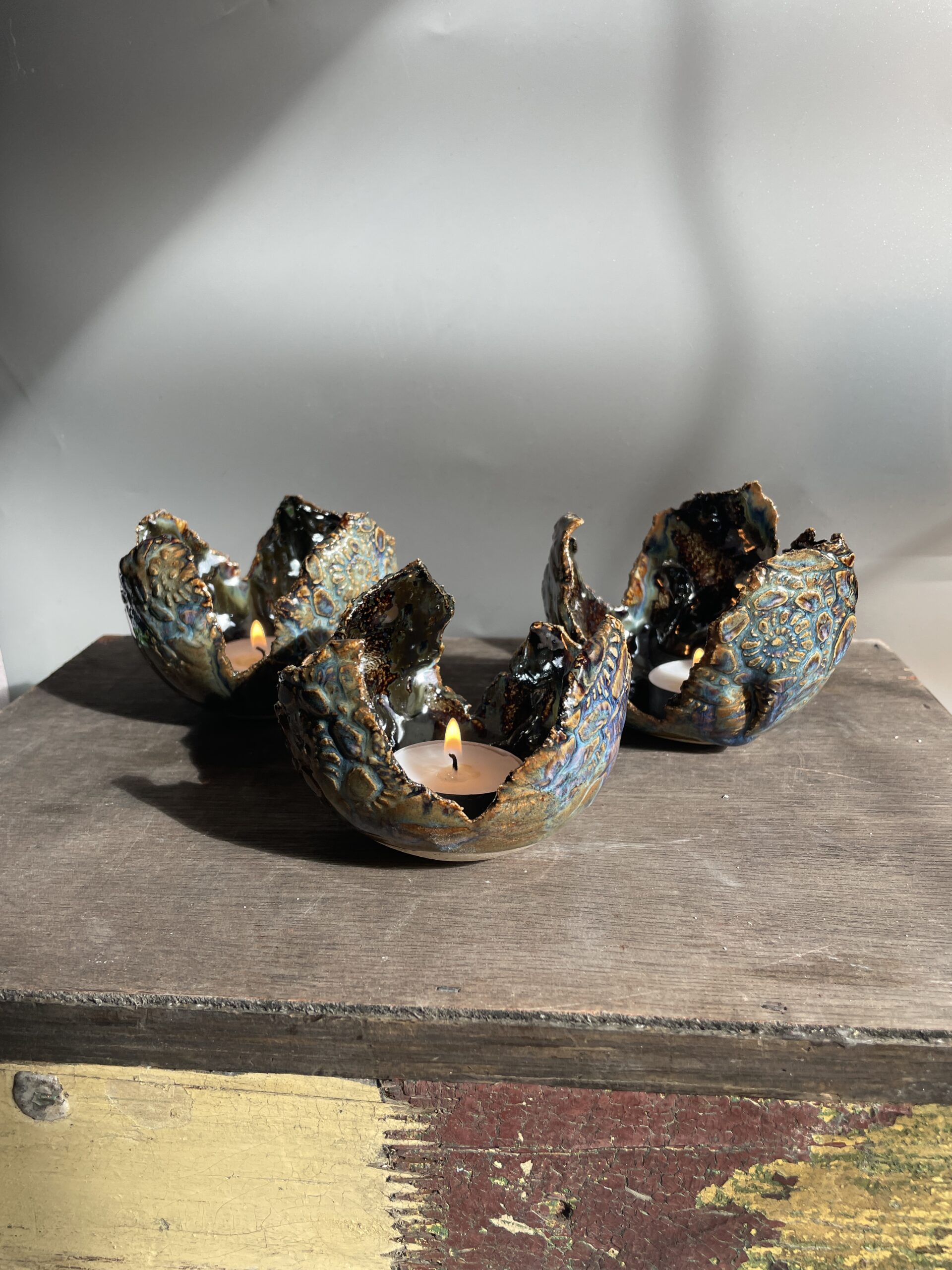 Luxus Deko Wohnzimmer Keramik Teelichthalter getöpfert handgemacht gold Deko Luxus Deko Wohnzimmer Keramik Teelichthalter getöpfert handgemacht gold Deko