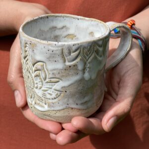 tasse keramik beige Keramik Tasse handgemacht Lotus weiss