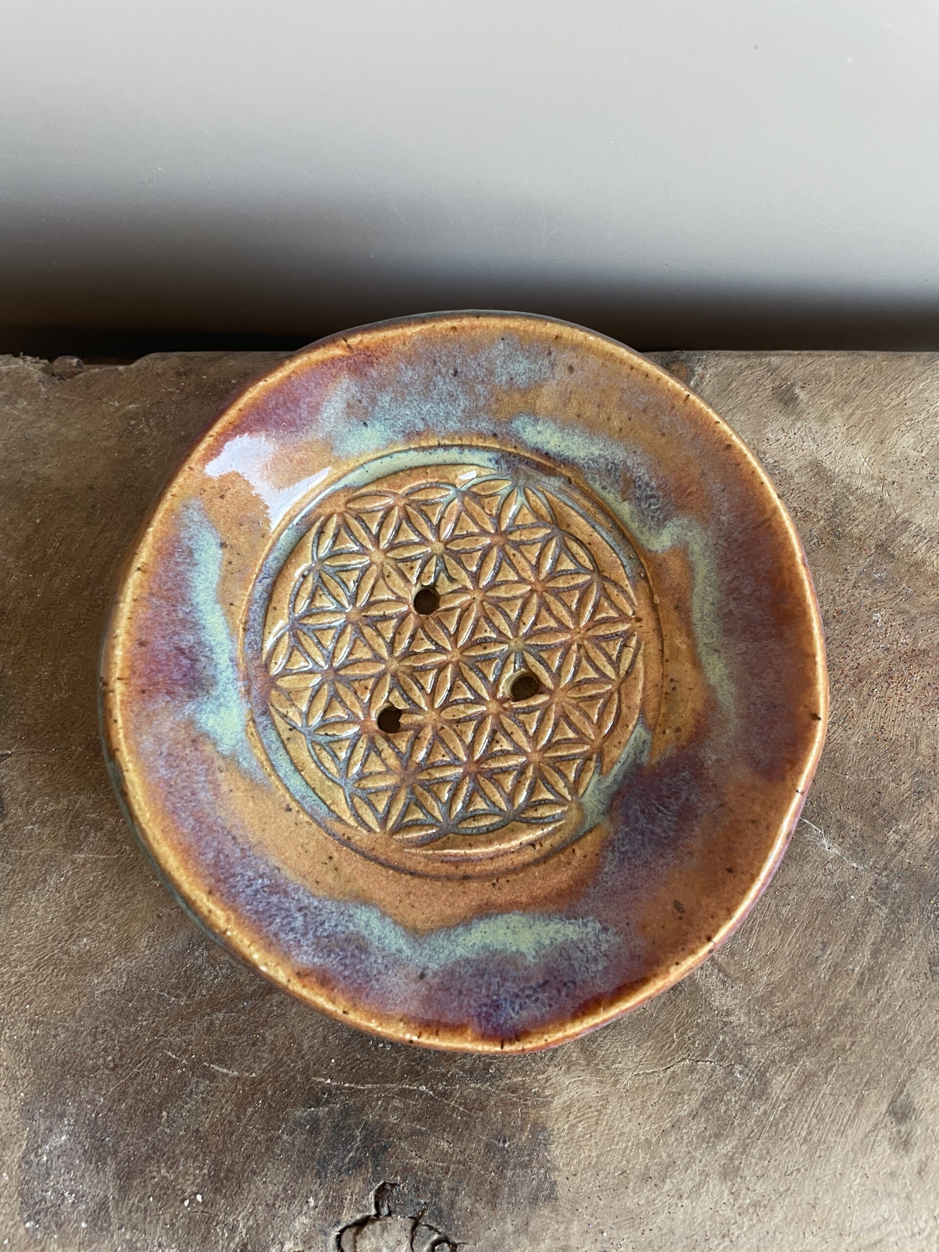 Seifenschale Keramik handgemacht Blume des Lebens Bad feste Seife nachhaltig bio öko plastikfrei Seifenschale Keramik handgemacht Blume des Lebens Bad feste Seife nachhaltig bio öko plastikfrei