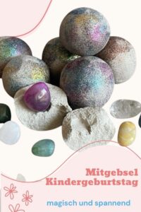 Welche Mitgebsel zum Kindergeburtstag? Kindergeburtstag Gastgeschenke Kindergeburtstag Entdecke Wunderfunkel – das nachhaltige, magische Gastgeschenk zum Kindergeburtstag. Mit Schatzsuche, Bastelideen & echten Edelsteinen für unvergessliche Momente. Kindergeburtstag Mitgebsel nachhaltig Edelstein