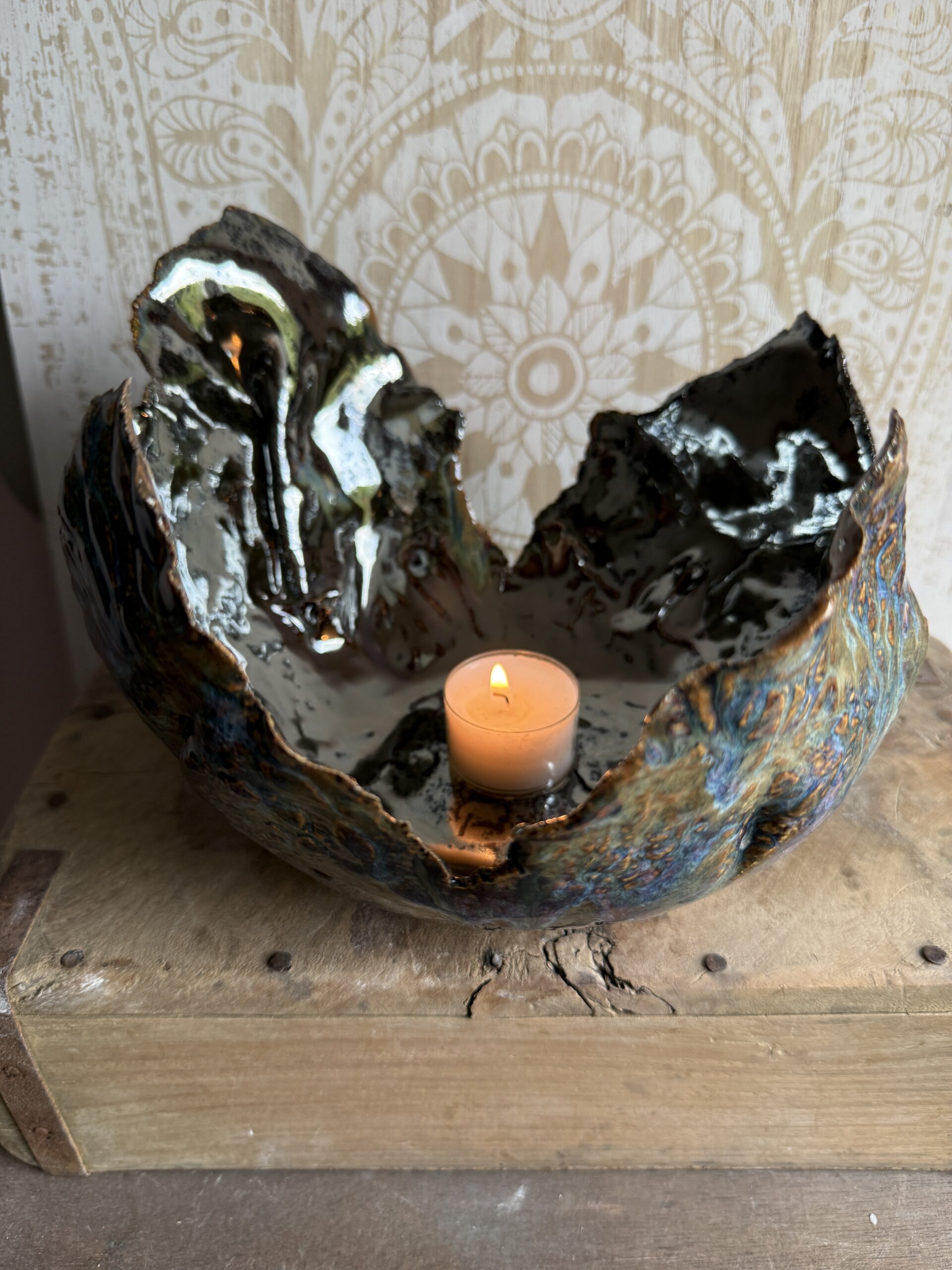 Interior Designerin moderne keramik deko schale Kunst Galerie Wohnzimmer handgemacht in Deutschland Interior Designerin moderne keramik deko schale Kunst Galerie Wohnzimmer handgemacht in Deutschland