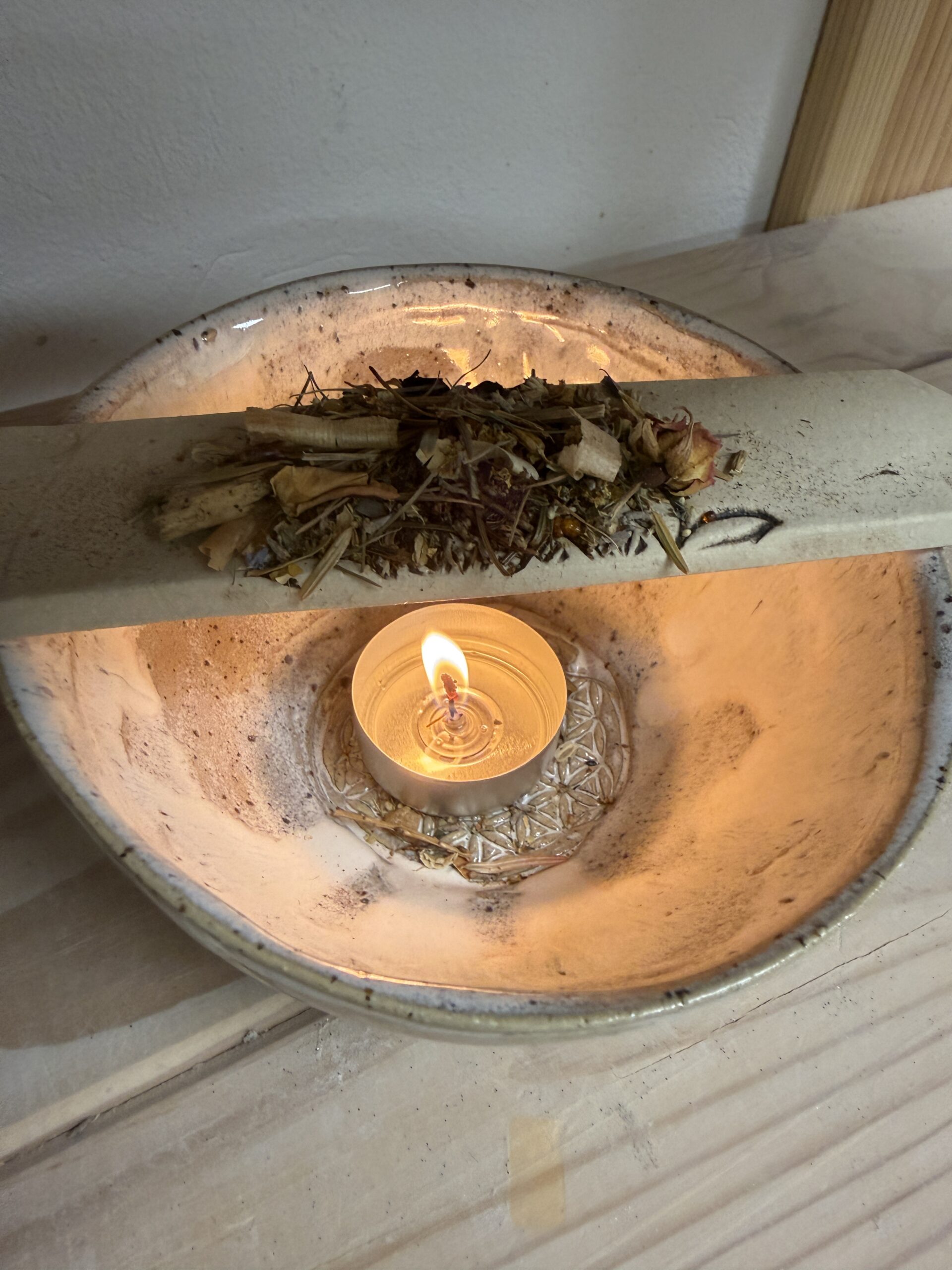 Räucherschale Keramik Räucherstövchen handgemacht sanftes Räuchern Räucherschale Keramik Räucherstövchen handgemacht sanftes Räuchern