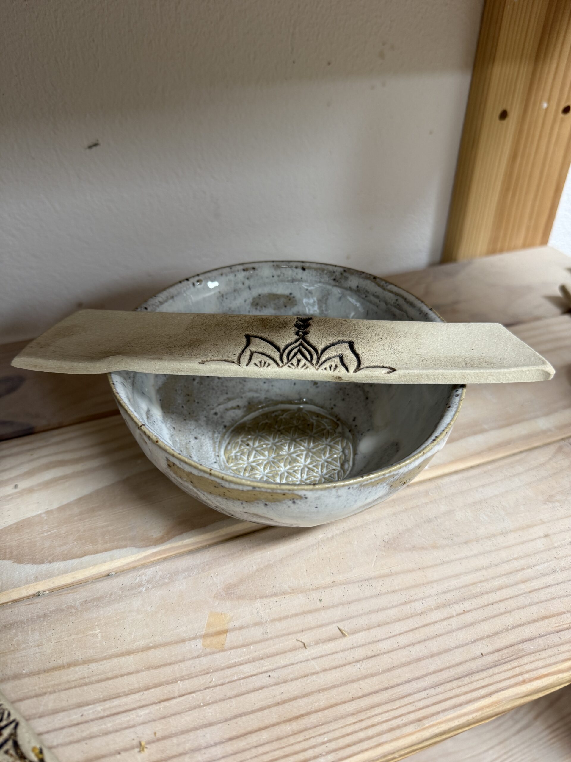 Räucherschale Keramik Räucherstövchen handgemacht sanftes Räuchern Räucherschale Keramik Räucherstövchen handgemacht sanftes Räuchern