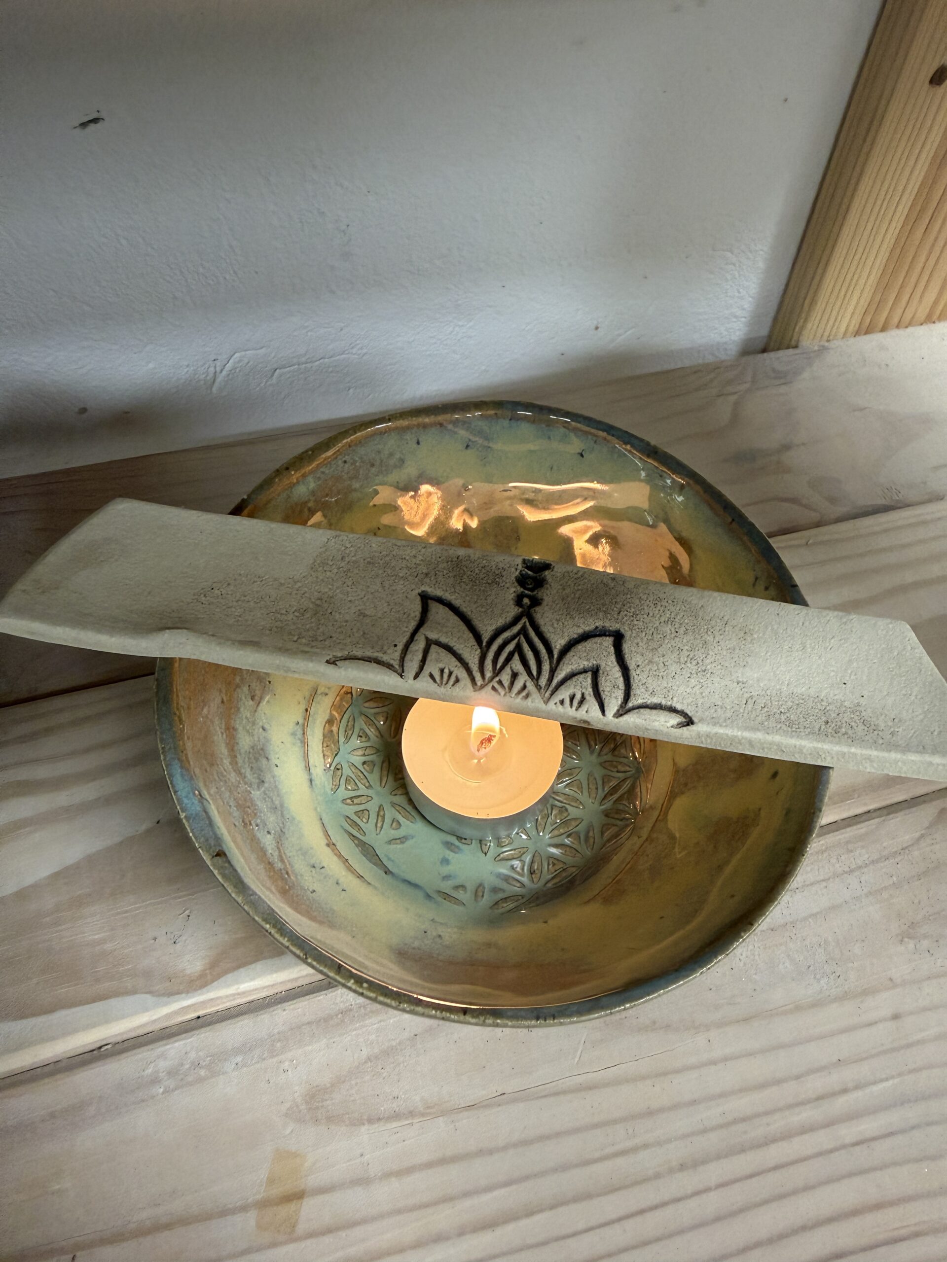 Räucherschale Keramik Räucherstövchen handgemacht sanftes Räuchern Räucherschale Keramik Räucherstövchen handgemacht sanftes Räuchern