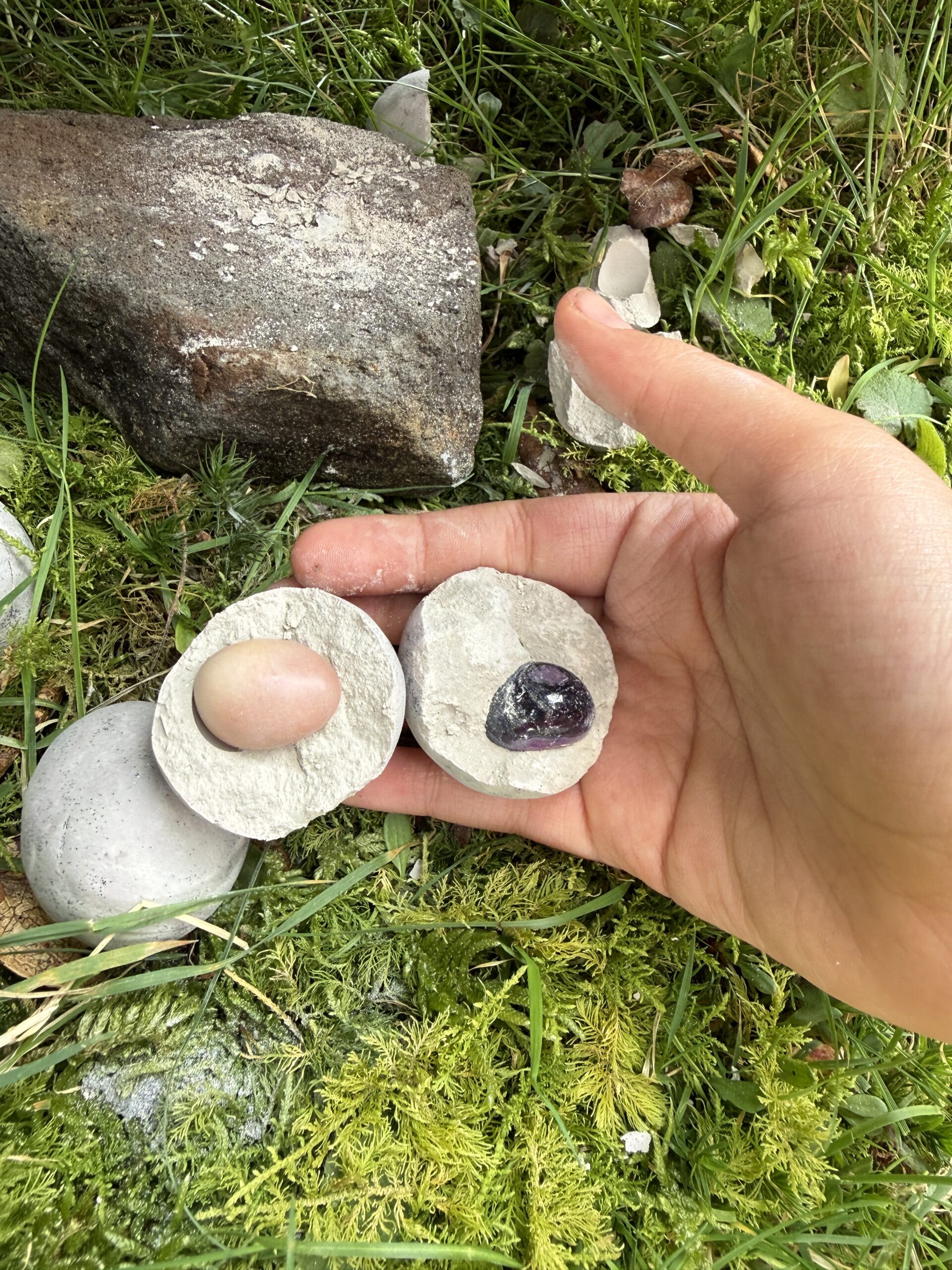 Wunderfunkel, magische Geschenkidee, nachhaltiges Mitbringsel, funkelnder Edelstein, Naturmaterial, Bio-Glitzer, Überraschung, Spielspaß, Kinder Geschenk, nachhaltiges Geschenk, Zauberkugel, Kreativität, Sinnlichkeit Wunderfunkel, magische Geschenkidee, nachhaltiges Mitbringsel, funkelnder Edelstein, Naturmaterial, Bio-Glitzer, Überraschung, Spielspaß, Kinder Geschenk, nachhaltiges Geschenk, Zauberkugel, Kreativität, Sinnlichkeit